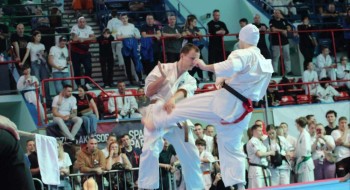 KOŁOBRZEG. Mistrzostwa Polski Polskiego Związku Karate Kontaktowego - udział zawodników z Reska 
