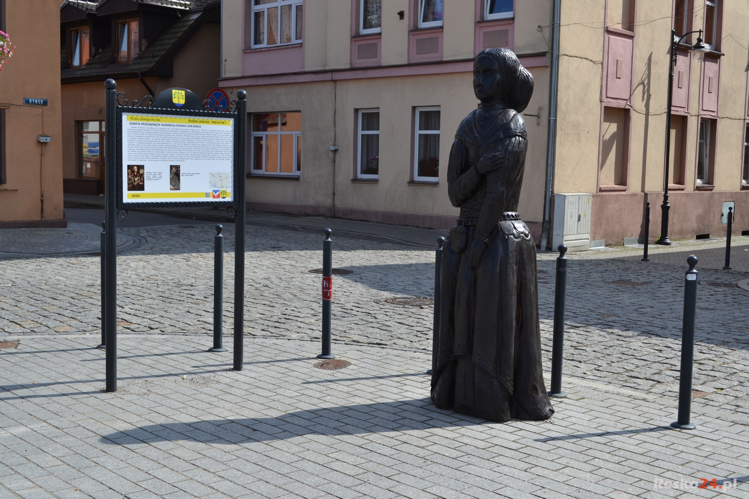 Sydonia Borck 01