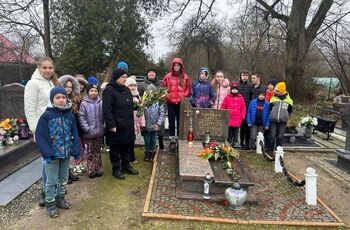 Dzien pamieci SP Starogard 2024 01