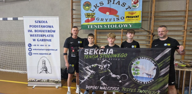 Inauguracja ligi tenisa stołowego. Trzy zespoły Mewy Resko rozpoczęły sezon