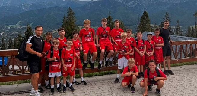 Akademia Piłkarska Mewy Resko w Zakopanem. Góry, sportowa pasja i niezapomniana integracja!